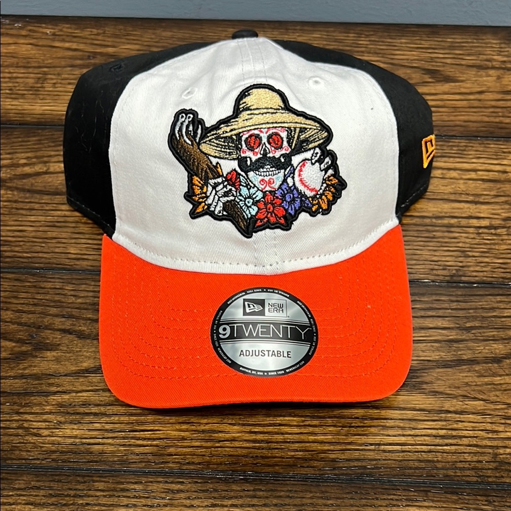 New Era Corpus Christi Hooks MiLB 2022 Dia De Los 9Twenty Adjustable Dad Hat